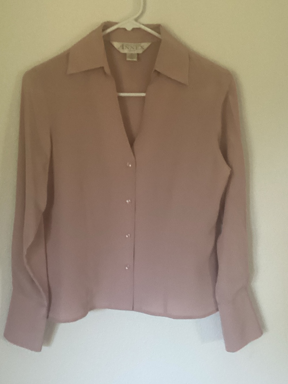 Casual Corner Dusty Rose Silk Button-Down Long Sleeve Blouse